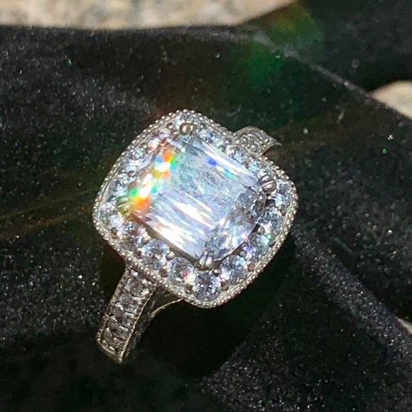 🔥🔥NBW VICTORIA WIECK STERLING SILVER RING🔥🔥 - Picture 5 of 8